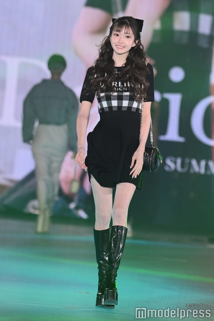 ひめか「関コレ 2023 S/S」より(C)モデルプレス