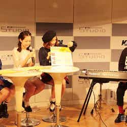 トークショーの様子/「HARAJUKU KAWAii!! FES 2012」より