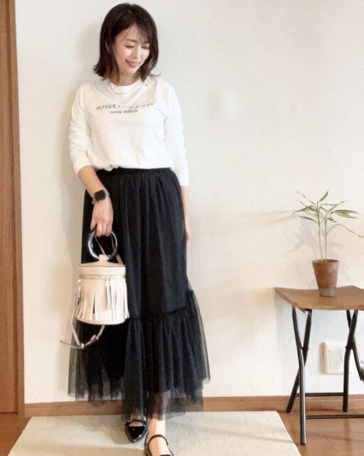 チュールスカート　GU　コーデ
