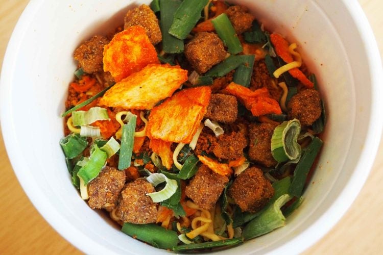 カップヌードル豚肉キムチ