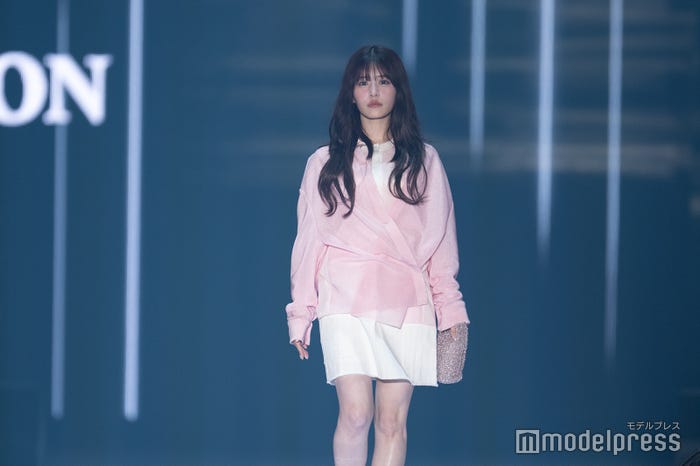 月足天音(C)モデルプレス