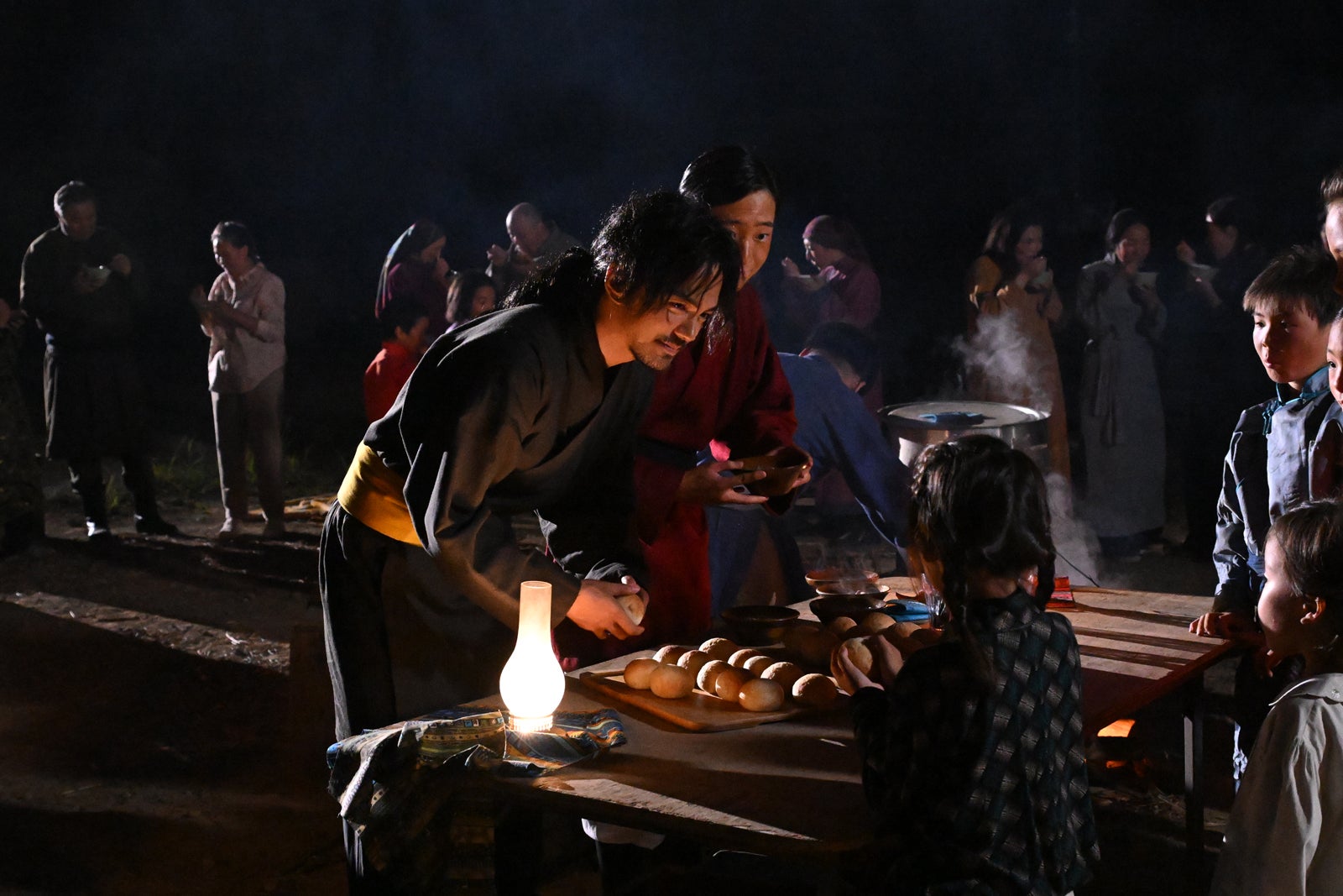 林遣都ら「VIVANT」第9話より（C）TBS