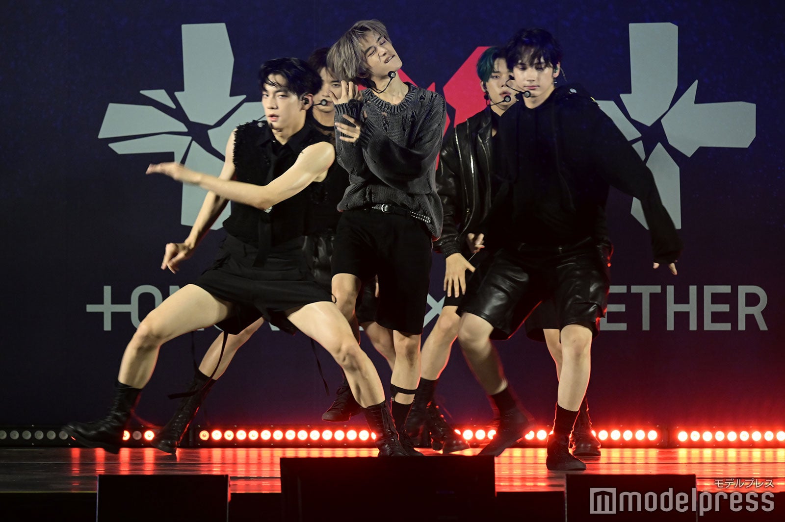 TOMORROW X TOGETHER（C）モデルプレス
