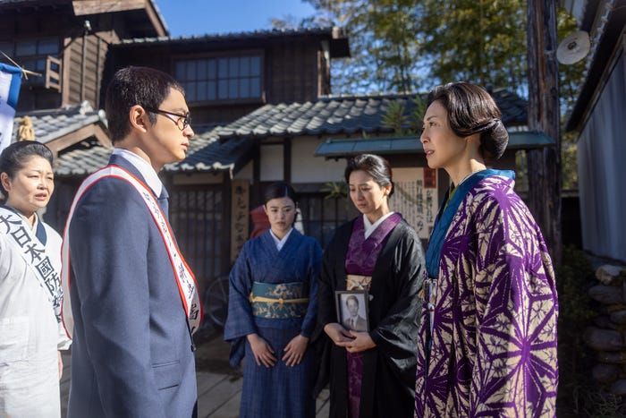 北村匠海、松嶋菜々子「あんぱん」第50話(C)NHK