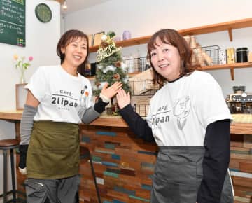 元ロッテの名物場内アナウンス担当・谷保さん 近鉄バファローズ初女性広報とタッグでカフェ経営