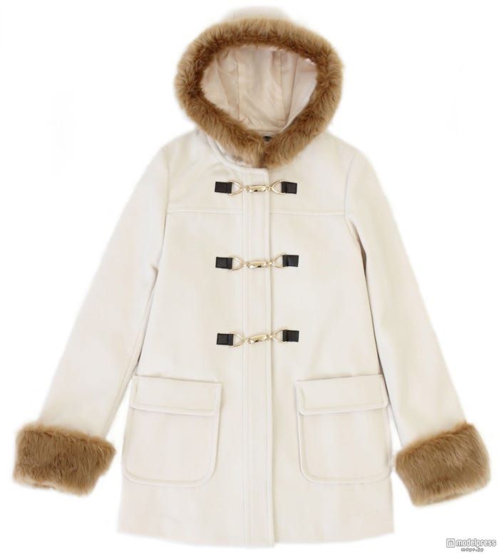 かしこ可愛い ダッフルコートで冬のおしゃれをキュートに着回し モデルプレス かしこ可愛い ダッフルコートで冬のおしゃれをキュートに着回し モデルプレス