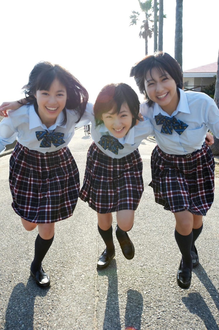 乃木坂46 人工的な 生田絵梨花 生写真 8th 制服 コンプ 激レア 