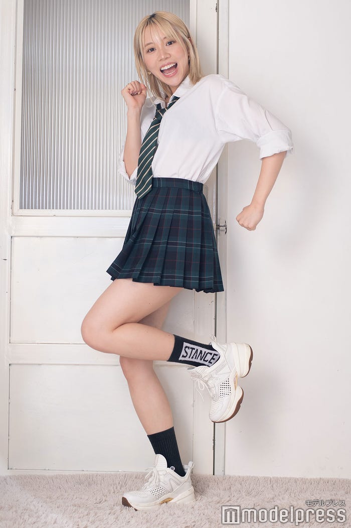 エア (C)モデルプレス