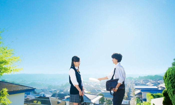 川口春奈 山崎賢人 撮影の裏で見せた表情と距離感 モデルプレス 川口春奈 山崎賢人 撮影の裏で見せた表情と距離感 モデルプレス