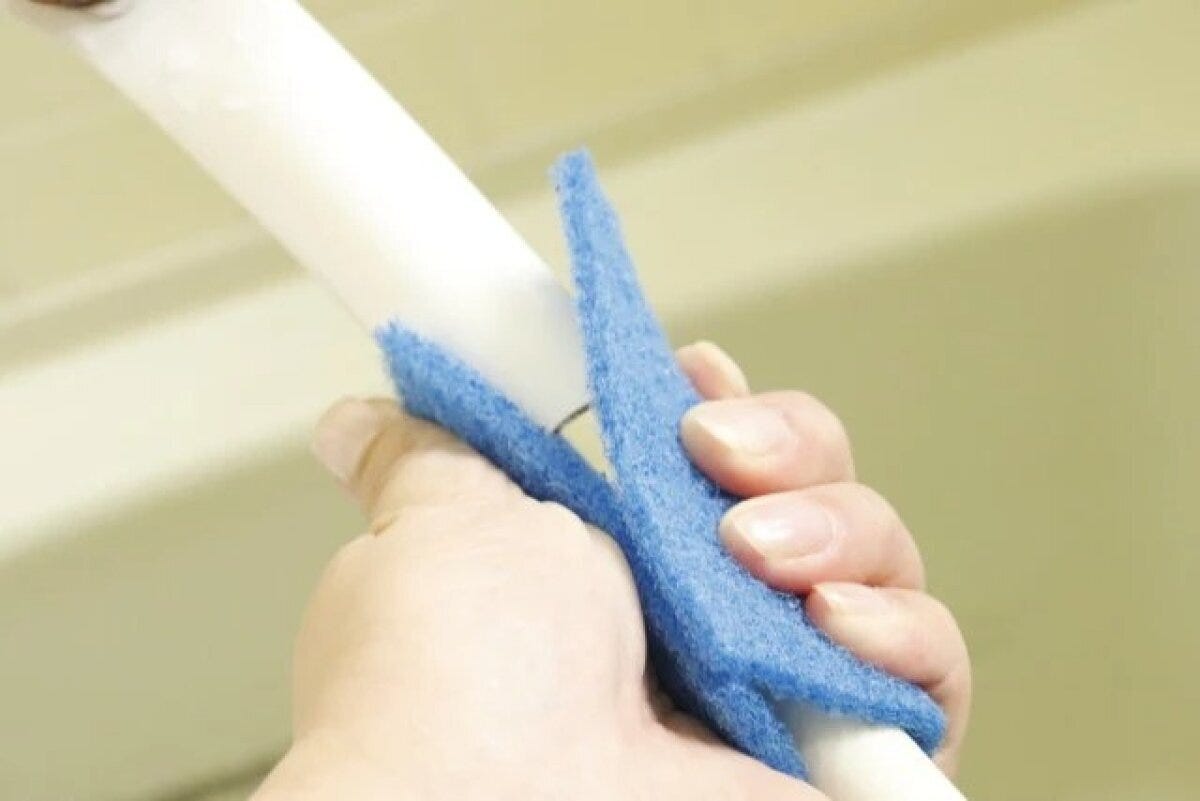 ダイソー カビ落ちくん ダイソー カビ落ちくん