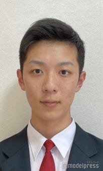 本郷彰人