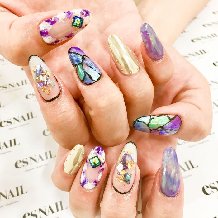 個性派ネイルに注目/画像提供:esNAIL