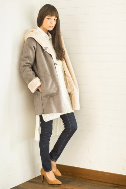 フェイクムートンコート「Re:EDIT by GALSTAR」5,698円（税込）／画像提供：Re:EDIT by GALSTAR