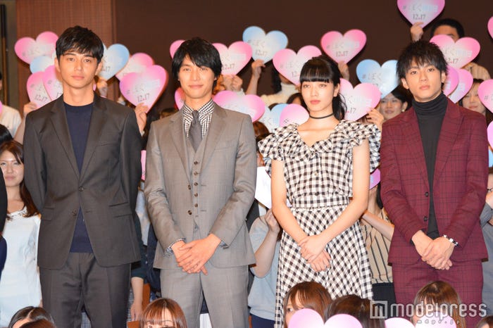 (C)モデルプレス