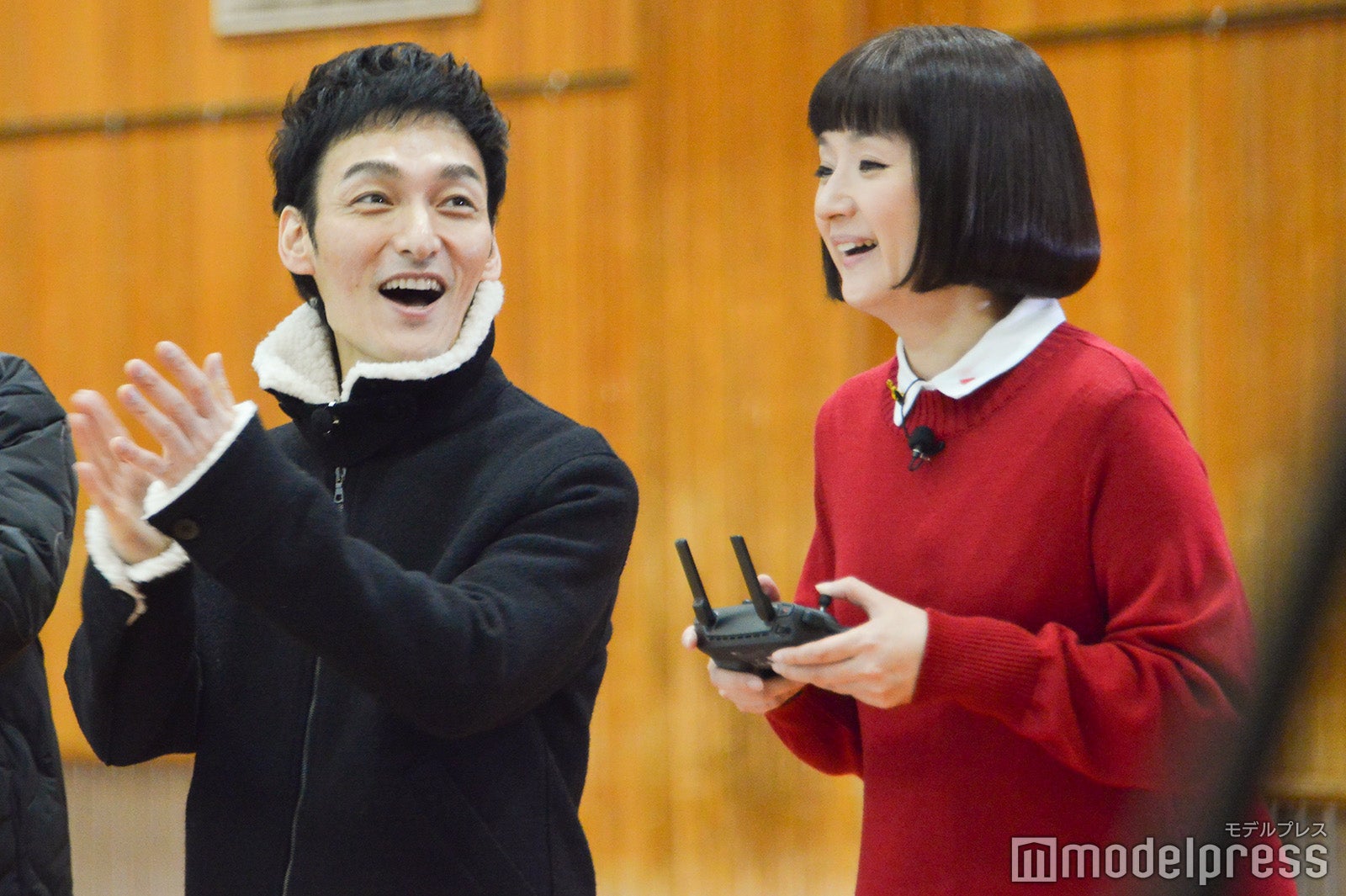 草なぎ剛、千秋 （C）モデルプレス