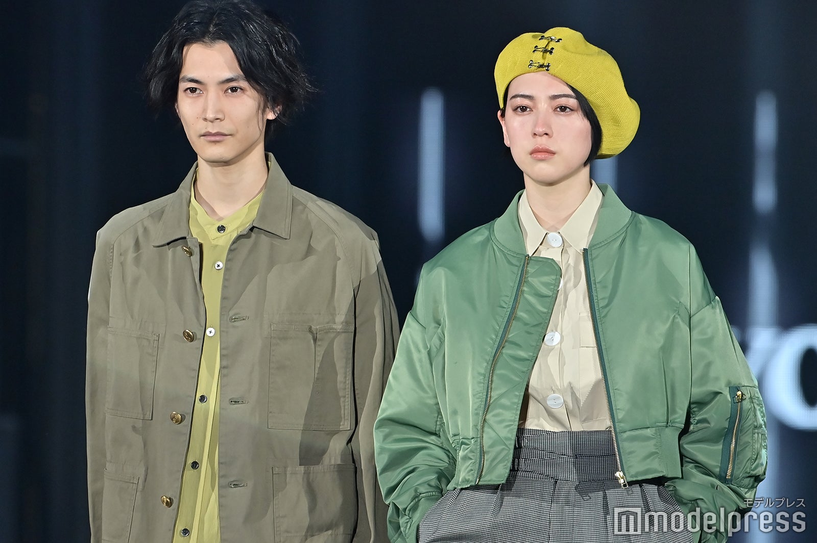 渡邊圭祐＆三吉彩花（C）モデルプレス