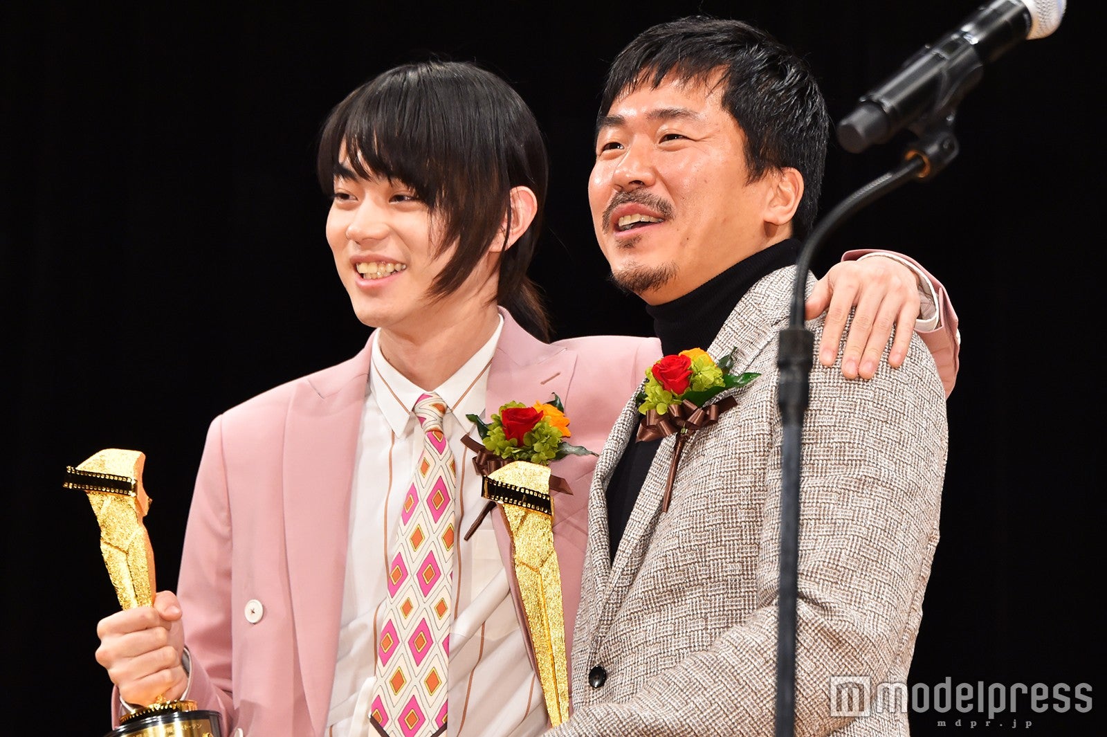 菅田将暉、ヤン・イクチュン （C）モデルプレス