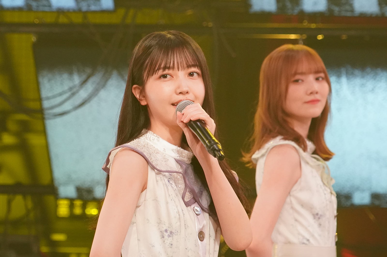 久保史緒里、田村真佑（C）日本テレビ