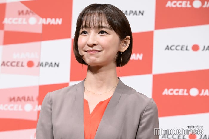 篠田麻里子(C)モデルプレス