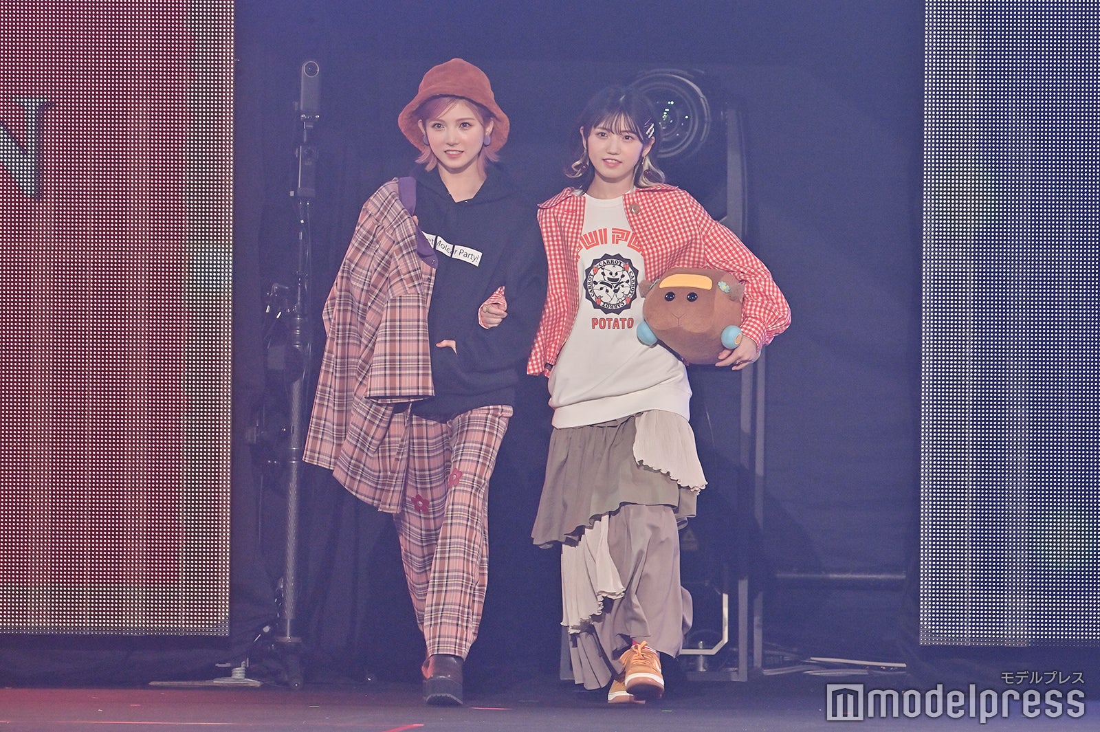 （C）モデルプレス