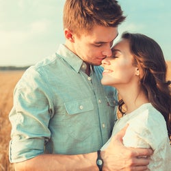 気持ち良すぎ…!女性がクラっとしちゃう「キスの仕方」