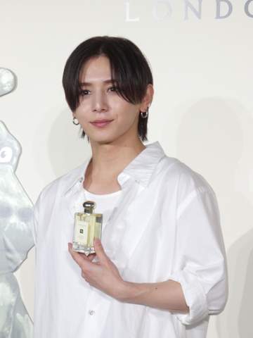 山田涼介 香水まといニヤリ「僕を嗅ぎたいですよね？」幼少期の海の思い出も明かす