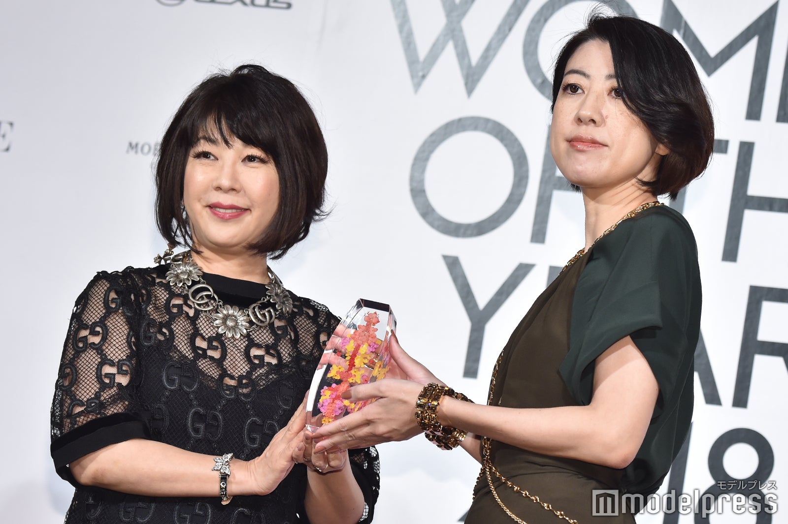 野木亜紀子氏、受賞の瞬間 （C）モデルプレス