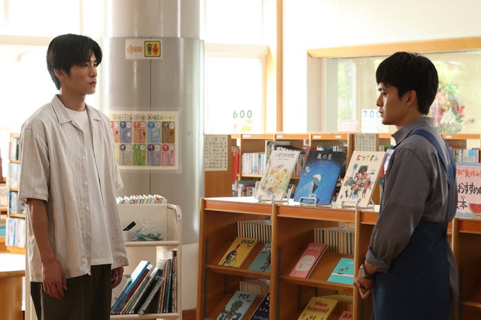 目黒蓮、池松壮亮「海のはじまり」第3話より(C)フジテレビ