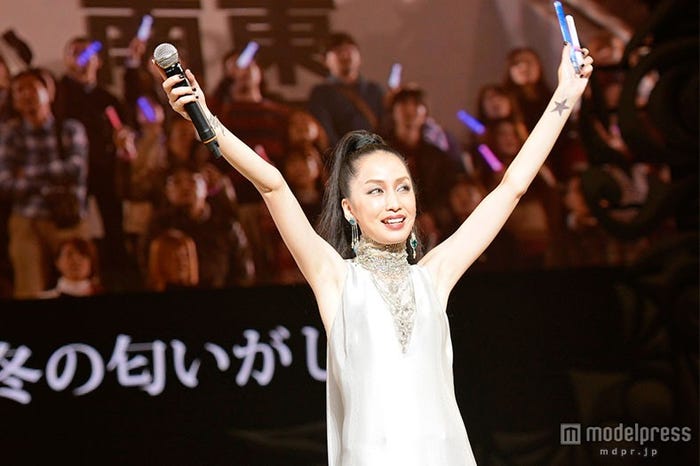 中島美嘉/PHOTO:荒川 潤