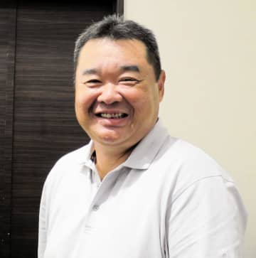 「僕の顔を見てニヤッと笑ったんです」新人捕手時代に伝説の助っ人から受けた衝撃 西山秀二さんの回想