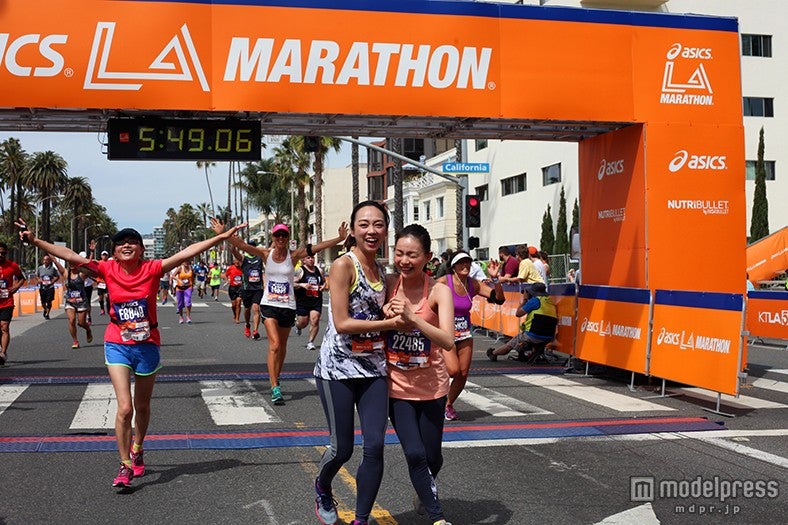 初めてのフルマラソンを走り抜けた後は感動もひとしお