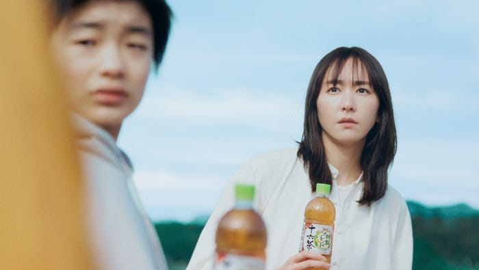 小林聡美、新垣結衣(提供写真)