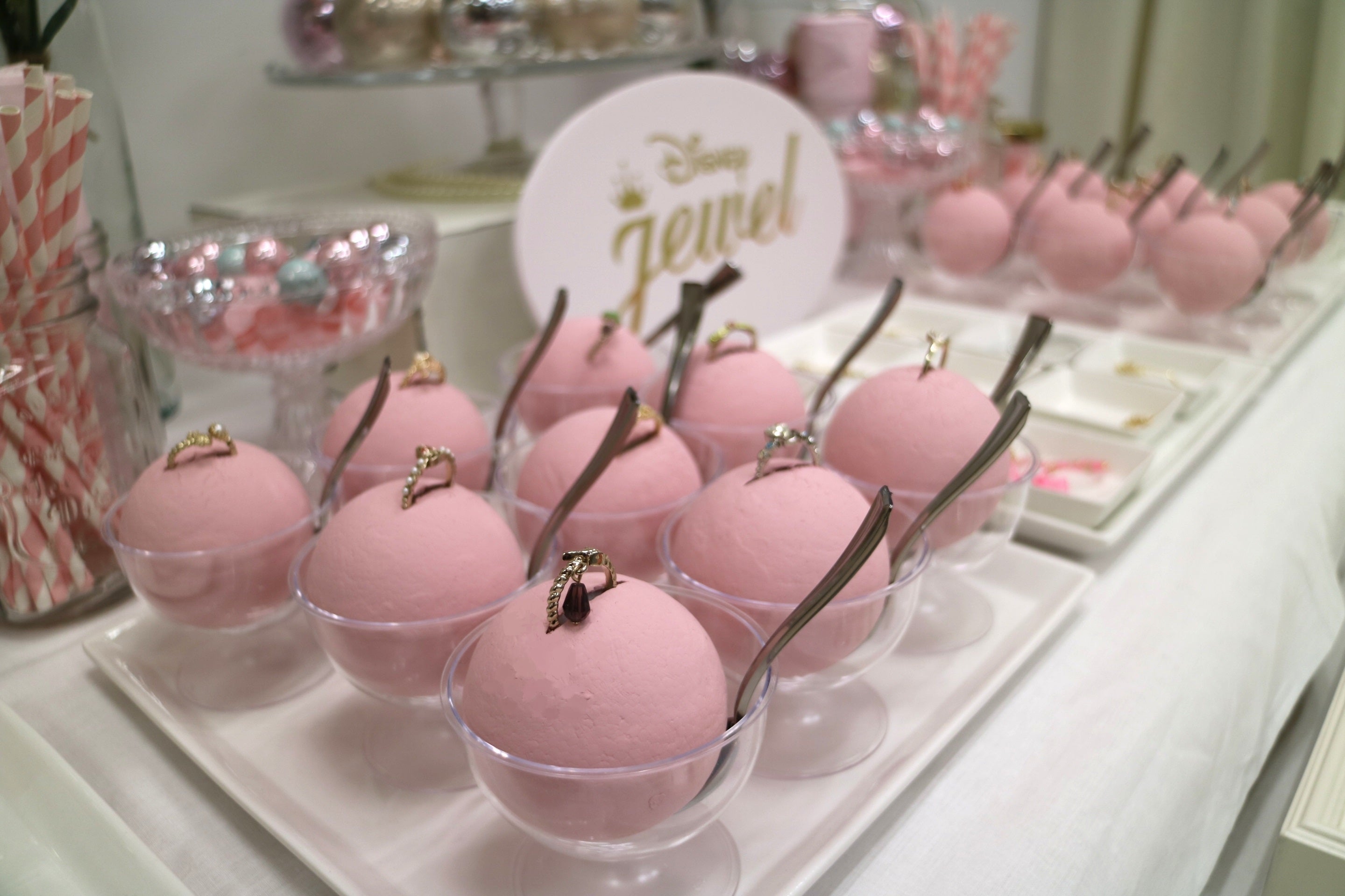 エルサ、ラプンツェル、シンデレラ…ディズニープリンセスが指先をキュートに彩る＜写真特集＞