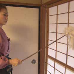 「仕事ハッケン伝」(NHK総合)に出演する押切もえ