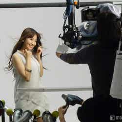 小嶋陽菜(CMメイキング)