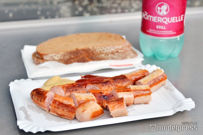 パンにサンドすればかなりのボリューム（C）ビューティーガール