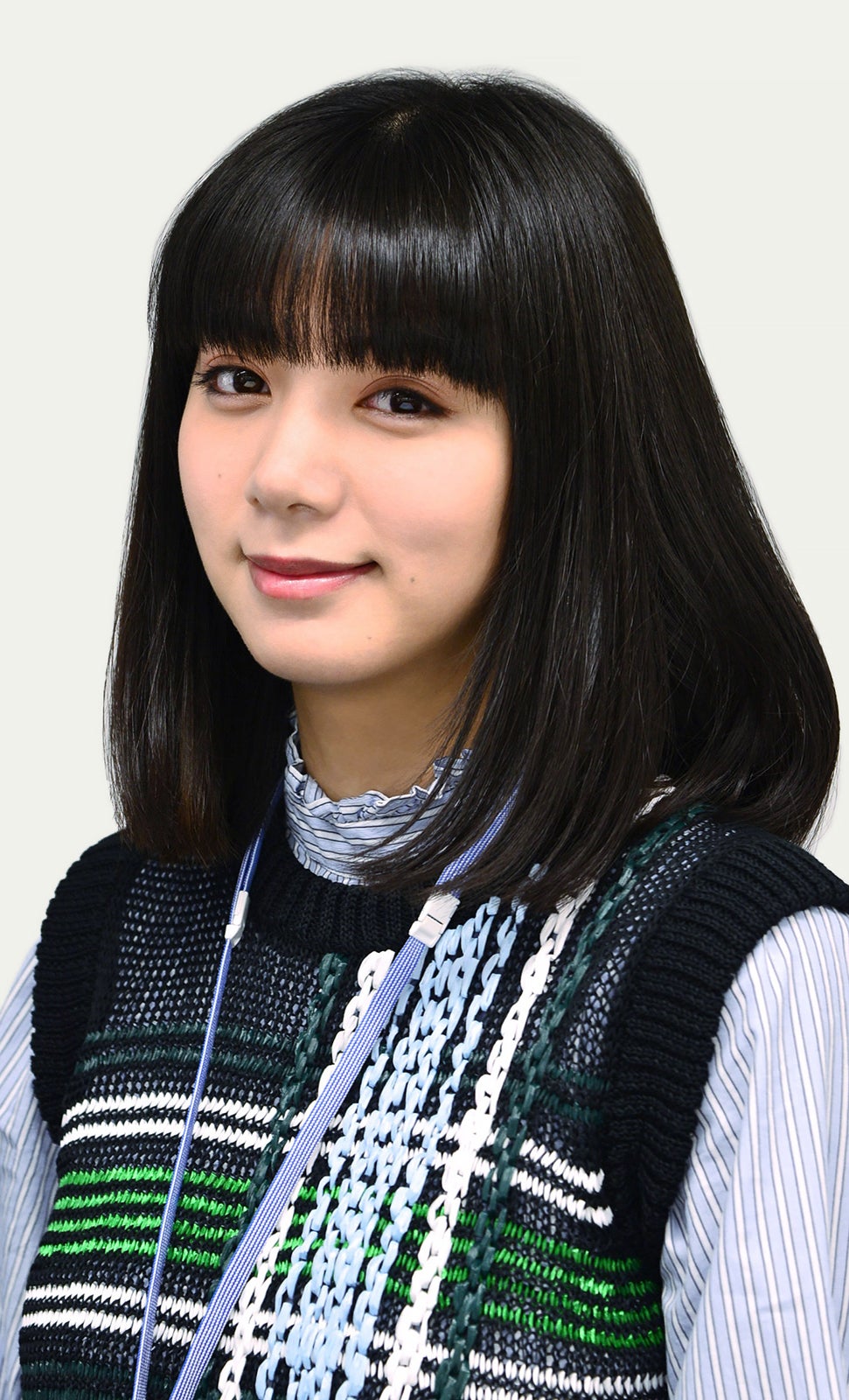 池田エライザ（C）「働かざる者たち」製作委員会