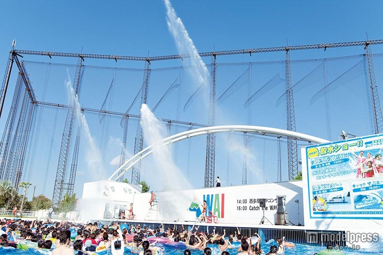 「ダンスプラッシュ！！」※昨年までの様子／画像提供：よみうりランド