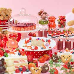 テディベア×いちごのスイーツビュッフェ、ホテル京阪で開催 眠るクマのババロアなど20種