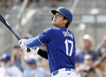 大谷翔平が大暴れ！175キロのゴロで二遊間ぶち抜くマルチ安打→二盗企図に激走生還 投打同時出場の翌日でもめちゃ元気 第2打席で衝撃の13号