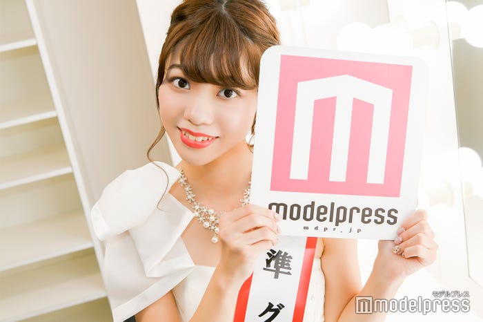 大間知莉奈さん(C)モデルプレス