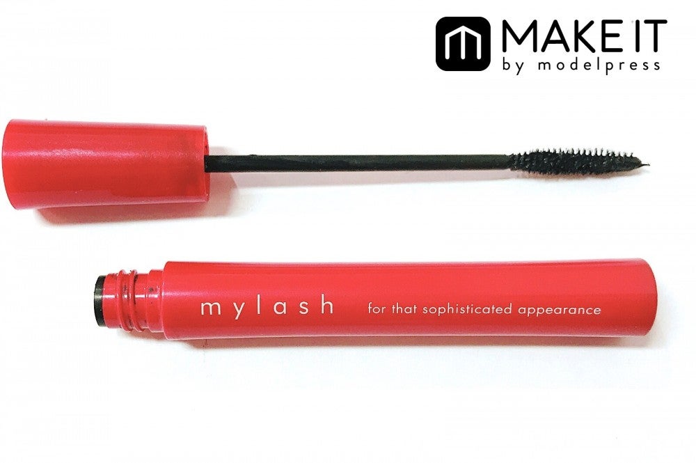 オペラ／マイラッシュアドバンスト／01 漆黒／951円（税抜）（C）モデルプレス