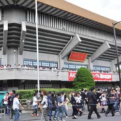 「AKB48 27thシングル 選抜総選挙」会場となった武道館