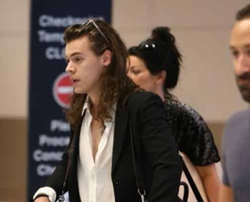1Dハリー・スタイルズ、ママとふたり旅?