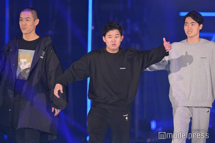 都築拓紀、後藤拓実、石橋遼大/四千頭身(C)モデルプレス
