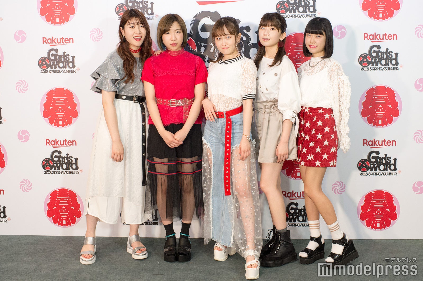 Little Glee Monster（左から）かれん、MAYU、芹奈、manaka、アサヒ（C）モデルプレス