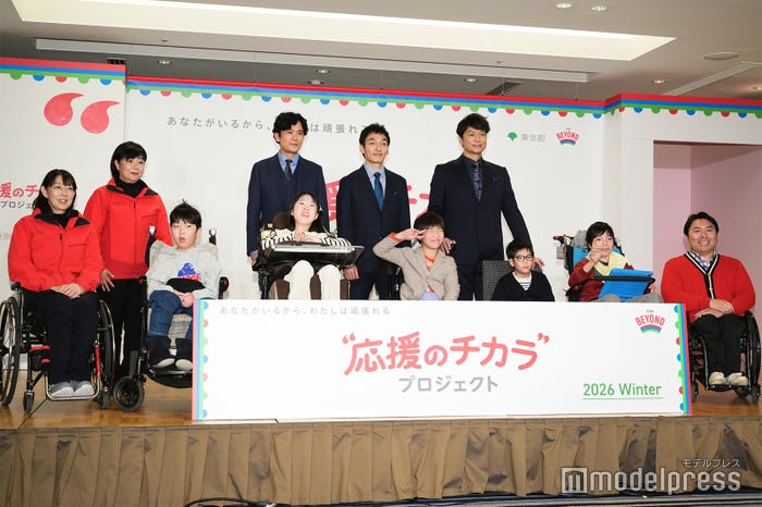 稲垣吾郎、草なぎ剛、香取慎吾(C)モデルプレス