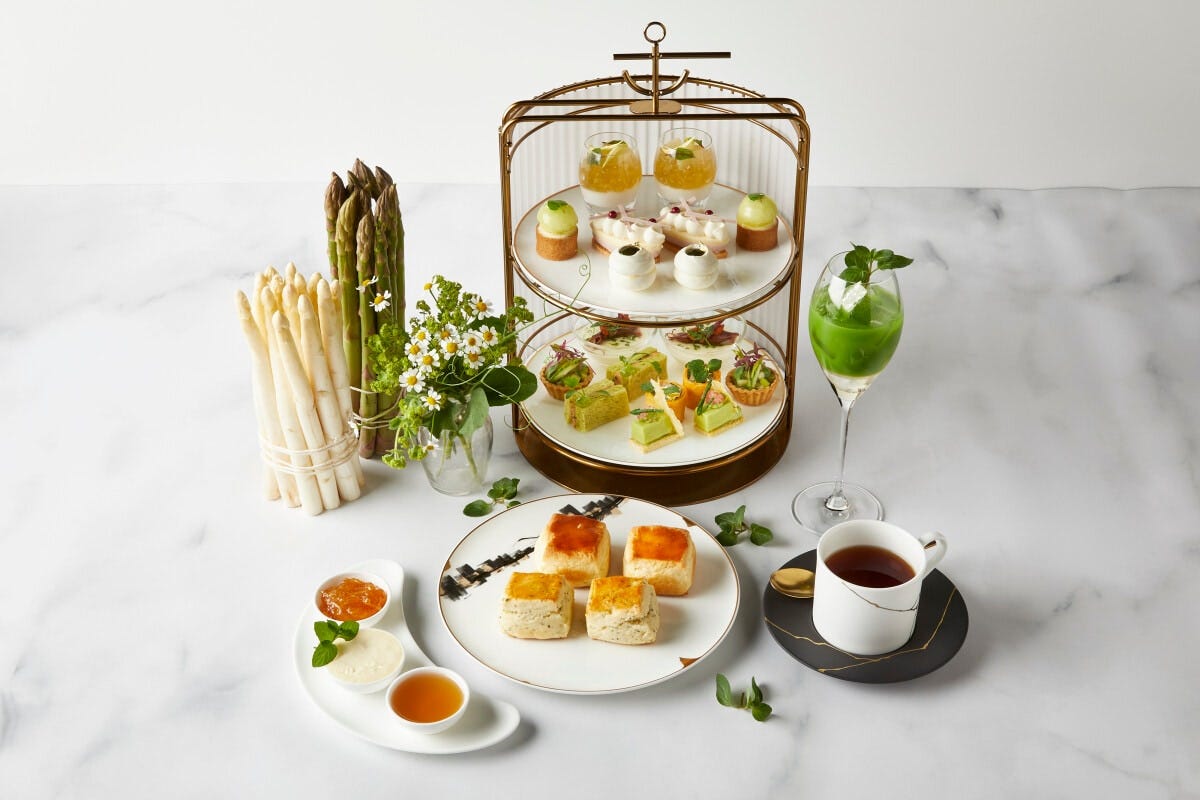アスパラガス&ハーブ アフタヌーンティー/平日7000円・土日祝8000円
