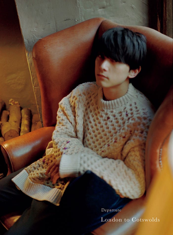 吉沢亮/写真集「Departure」(2019年6月21日発売)より/画像提供:ワニブックス