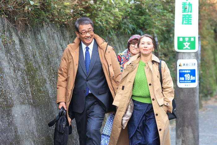 中井貴一、内田有紀、小泉今日子「続・続・最後から二番目の恋」第2話(C)フジテレビ